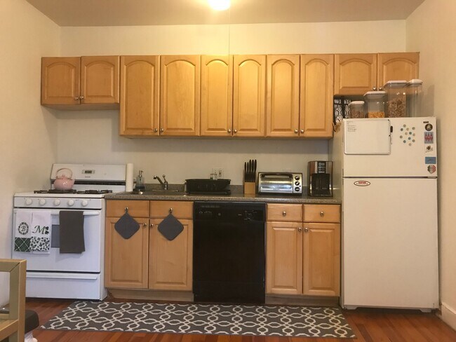 17 Fairbanks St, Unit 20-5 in Brookline, MA - Building Photo - Building Photo