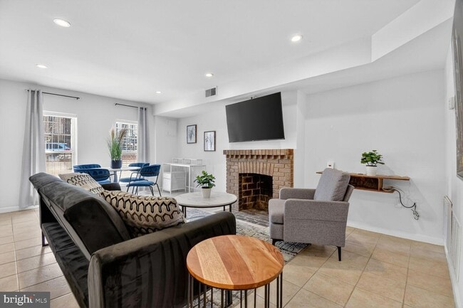 property at 1339 Corcoran St NW