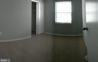 406B Willow Turn in Mount Laurel, NJ - Building Photo - Building Photo