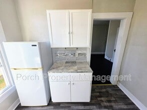 320 N Barcelona St in Pensacola, FL - Building Photo - Building Photo