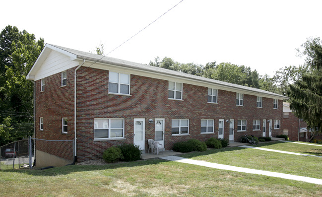 1740-1750 S 5th St in St. Charles, MO - Building Photo - Building Photo