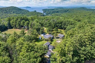 7 Roberts Cove Rd in Alton, NH - Building Photo - Building Photo