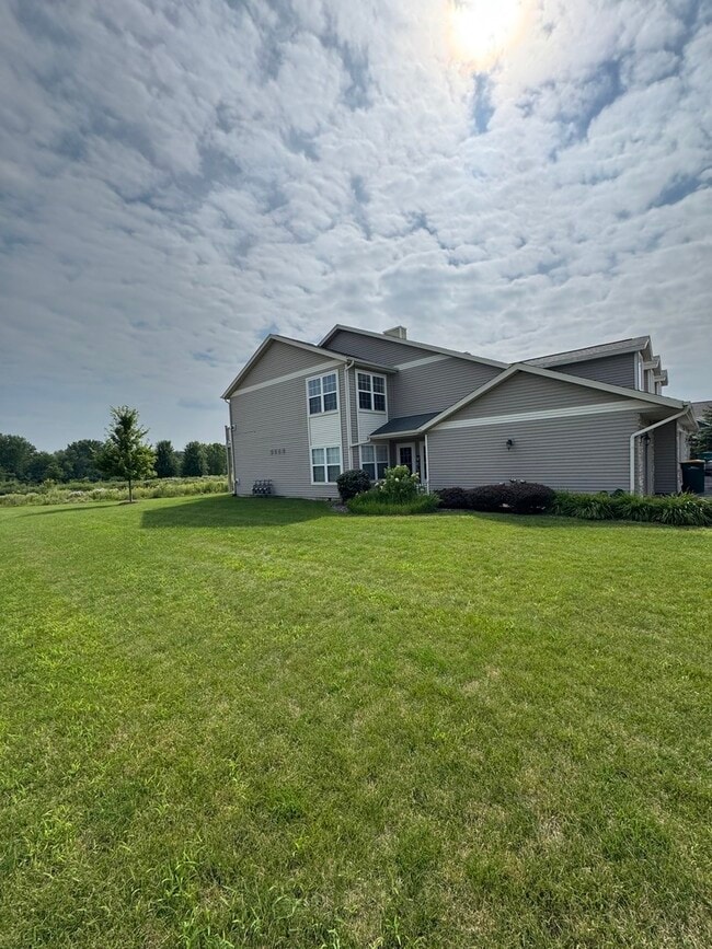 property at 921 Kelly Ln