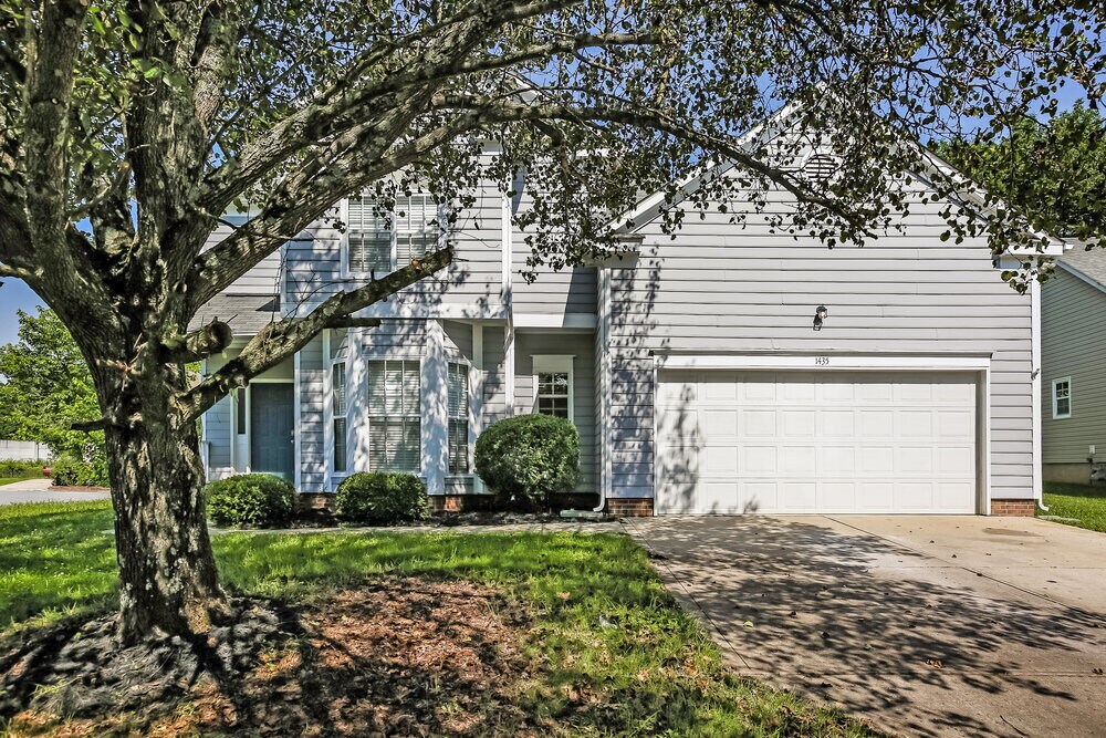 1435 Revolutionary Dr NW in Concord, NC - Building Photo