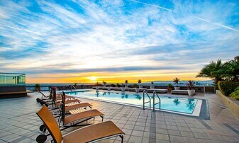 1100 Wilshire Blvd, Unit 1904 in Los Angeles, CA - Building Photo