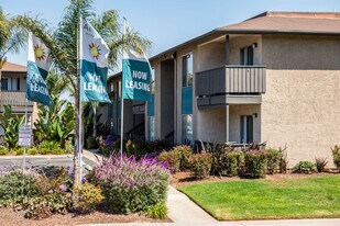 Amara Apartments in Santa Maria, CA - Building Photo