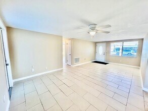 3717 Cedarwood Dr in Holiday, FL - Building Photo - Building Photo