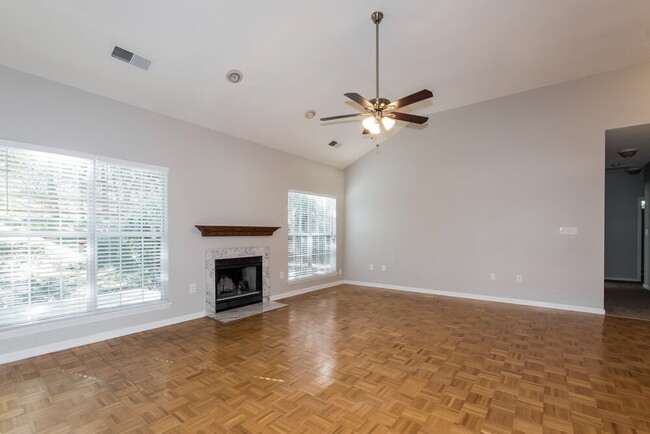 11910 Harris Ridge Dr in Charlotte, NC - Building Photo - Building Photo