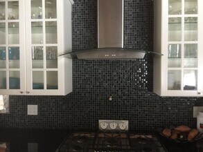 17210 25th Ave N in Minneapolis, MN - Building Photo - Building Photo