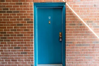 137 Green Turtle Ln in Charlottesville, VA - Building Photo - Building Photo