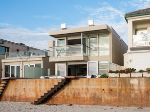 2606 Ocean Front in Del Mar, CA - Building Photo - Building Photo