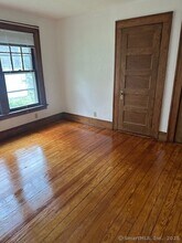 25 George St in Bristol, CT - Building Photo - Building Photo