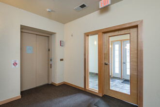 Brookfield Junction in Brookfield, WI - Building Photo - Interior Photo