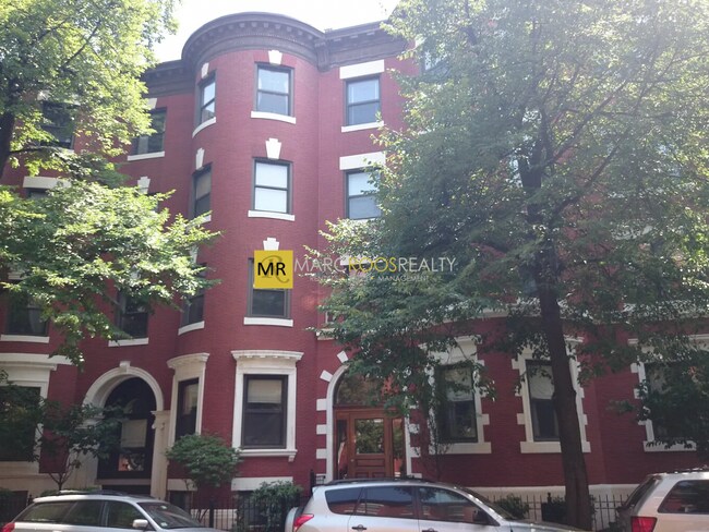 property at 102 Gainsborough St