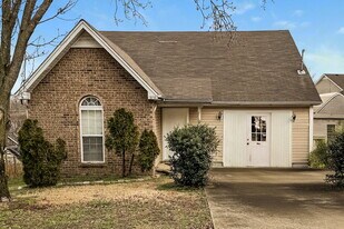 1303 Tonya Dr, Unit 1-U231 in La Vergne, TN - Building Photo