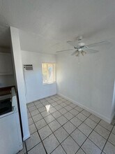 920 N Haverhill Rd in Haverhill, FL - Building Photo - Building Photo