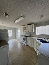 22966 Seaspray Pl in Boca Raton, FL - Building Photo - Building Photo