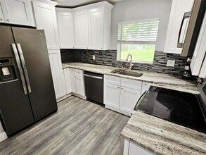 4803 Roush Ave in Orlando, FL - Building Photo - Building Photo