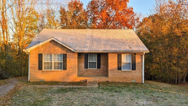 1352 Chucker Dr in Clarksville, TN - Building Photo