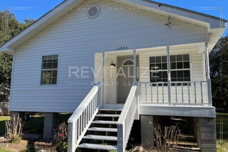 13905 Harding Ave in Bayou La Batre, AL - Building Photo - Building Photo