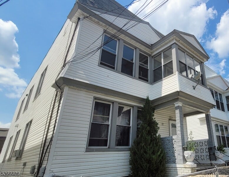83 Grace St in Irvington, NJ - Building Photo