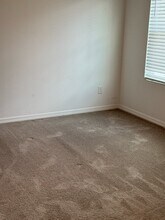 648 Belgrove St in Debary, FL - Foto de edificio - Building Photo