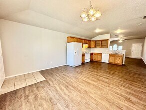 1609 76th St in Lubbock, TX - Building Photo - Building Photo