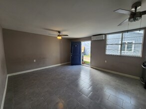 13501 Topeka St in Houston, TX - Building Photo - Building Photo