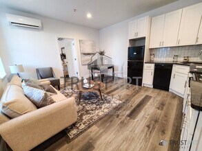 4732 Longshore Ave in Philadelphia, PA - Building Photo - Building Photo