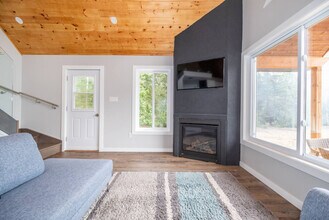 829 Chem. de la Chute in Pontiac, QC - Building Photo - Building Photo