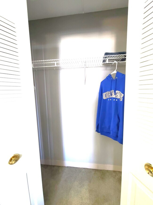 48 Peninsula Pl, Unit 2
