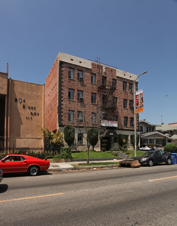 923 Irolo St in Los Angeles, CA - Building Photo