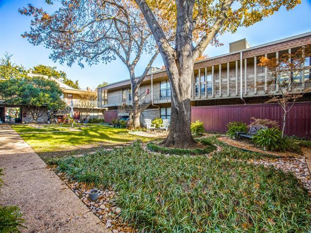 5916 Birchbrook Dr in Dallas, TX - Building Photo