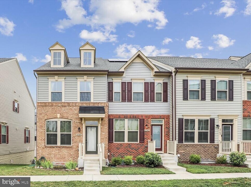 3745 Cedar Mountain Wy in Hanover, MD - Building Photo