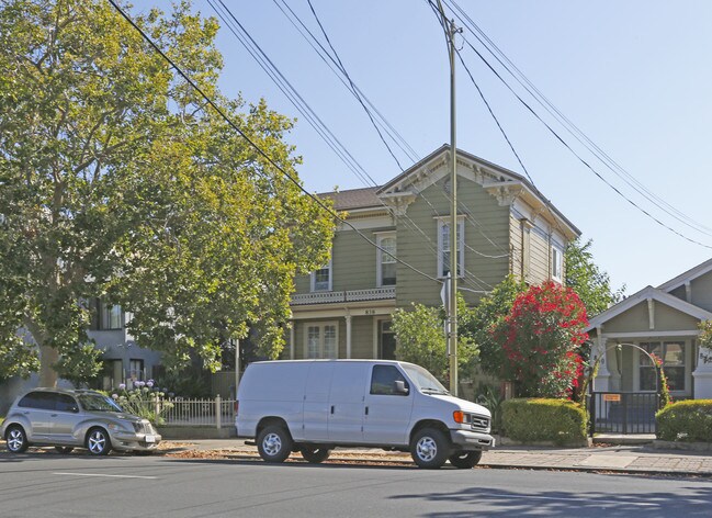 838 S 2nd St in San Jose, CA - Foto de edificio - Building Photo