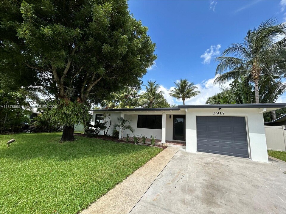 2917 NW 6th Ave in Wilton Manors, FL - Building Photo