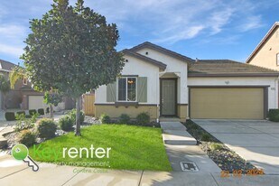 7072 Westminster Ct in Vacaville, CA - Building Photo