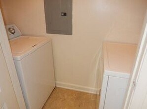 3000 S Adams St, Unit 914 in Tallahassee, FL - Building Photo - Building Photo