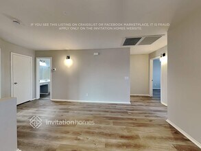 136 S 111th St, Unit 2 in Mesa, AZ - Foto de edificio - Building Photo