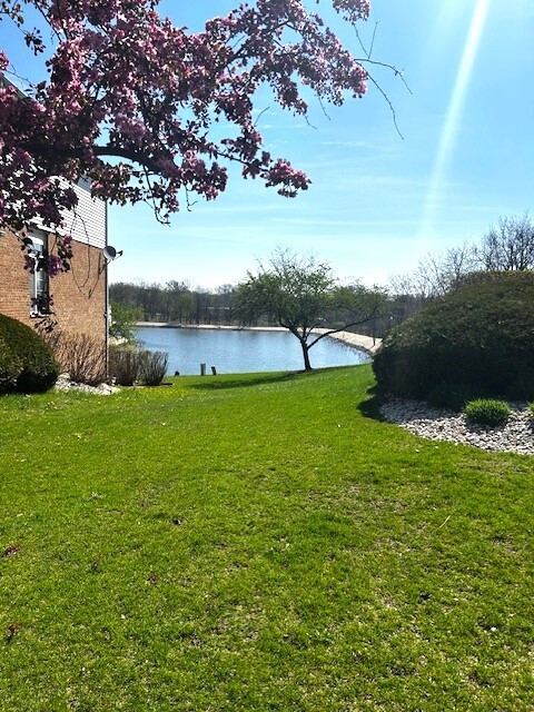 1132 Coventry Cir in Glendale Heights, IL - Building Photo - Building Photo