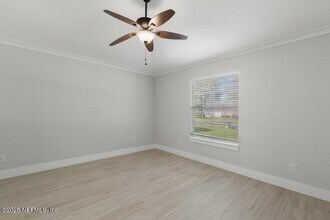 744 Dewdrop Loop in Jacksonville, FL - Building Photo - Building Photo