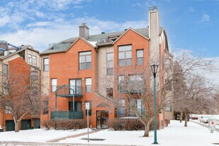 3520 St in Montréal, QC - Building Photo
