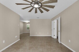 103 Baker Ave NW in Fort Walton Beach, FL - Building Photo - Building Photo