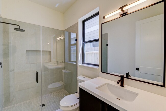 property at 1803 Dunlavy St