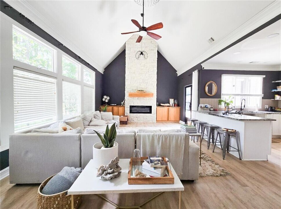 3485 Goldenrod Dr in Alpharetta, GA - Building Photo