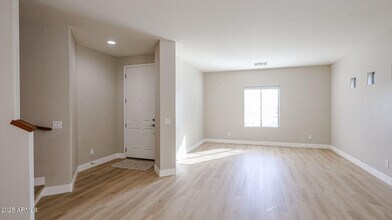 15670 W Monterosa St in Goodyear, AZ - Building Photo - Building Photo