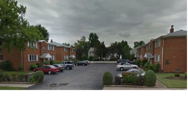 767 Wehrle Dr, Unit 11 in Buffalo, NY - Building Photo