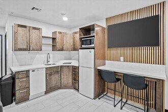 1879 W Peppertree Dr in Safford, AZ - Building Photo - Building Photo