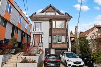 804 N Motor Pl in Seattle, WA - Building Photo - Building Photo