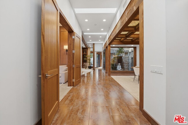 17424 Cumpston St in Los Angeles, CA - Building Photo - Building Photo